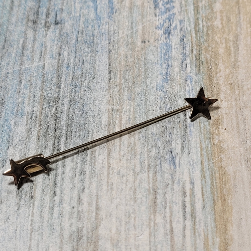 Vintage Stick Star Pin.